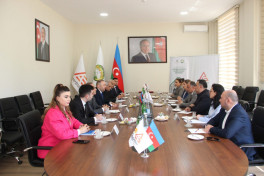 Aqrar Universitet ilə “AzerBlast” MMC arasında əməkdaşlıq memorandumu imzalanıb