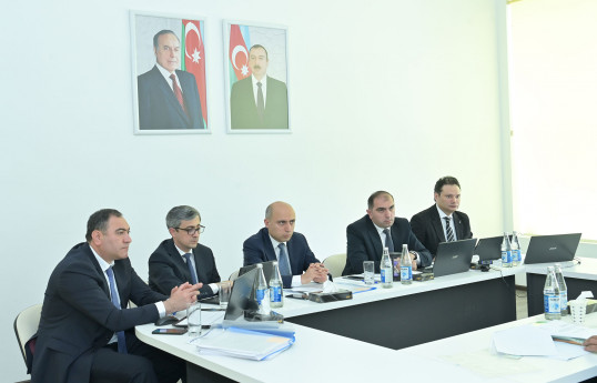 Elm və təhsil naziri Sabirabadda vətəndaşları qəbul edib