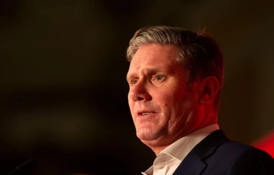 Böyük Britaniyanın Baş naziri Kir Starmer