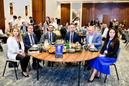 “Baku Energy Week” və “TransLogistica Caspian” sərgiləri öncəsi iştirakçılarla görüş keçirilib - FOTO 
