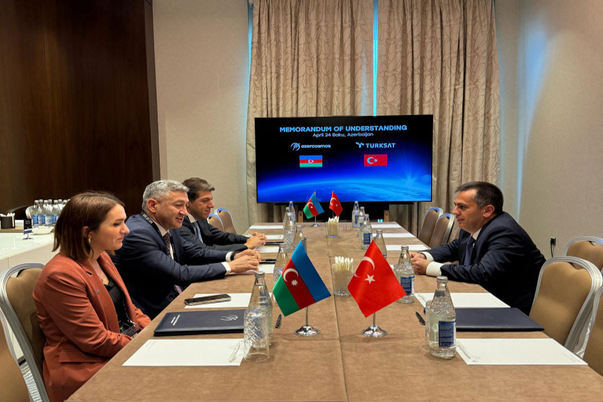 Azərkosmos və Türksat arasında Anlaşma Memorandumu imzalanıb