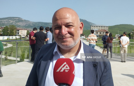 “NomadMania” səyyah klubunun Harri Mistidis