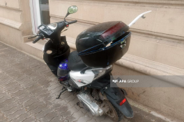 Gəncədə motosiklet maşınla toqquşub, xəsarət alan var