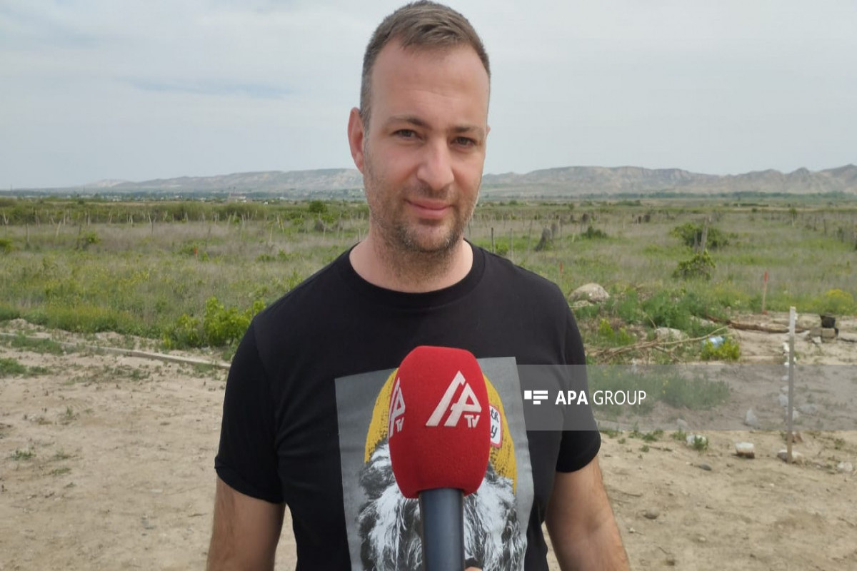Serbiya səyyahı: Azərbaycan azad edilmiş əraziləri minalardan sürətlə təmizləyir