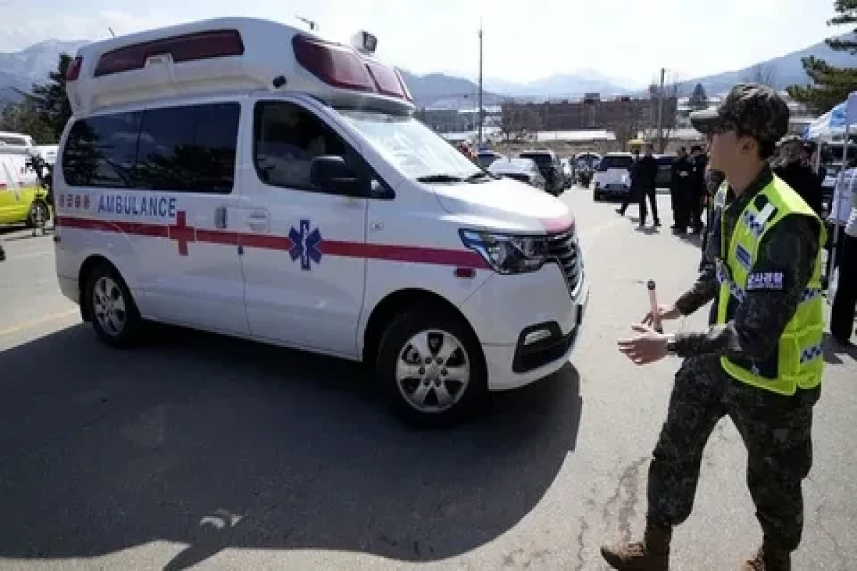Cənubi Koreyada şagirdin məktəbə hücumu nəticəsində altı nəfər xəsarət alıb