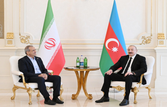 Azərbaycan və İran prezidentlərinin məhdud tərkibdə görüşü keçirilib - YENİLƏNİB-1 