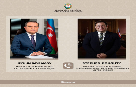 XİN rəhbəri Britaniyanın dövlət naziri ilə Ermənistanla normallaşma prosesini müzakirə edib