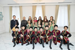 Leyla Əliyeva və Arzu Əliyeva Türk Mədəniyyəti və İrsi Fondunu ziyarət ediblər - FOTO 