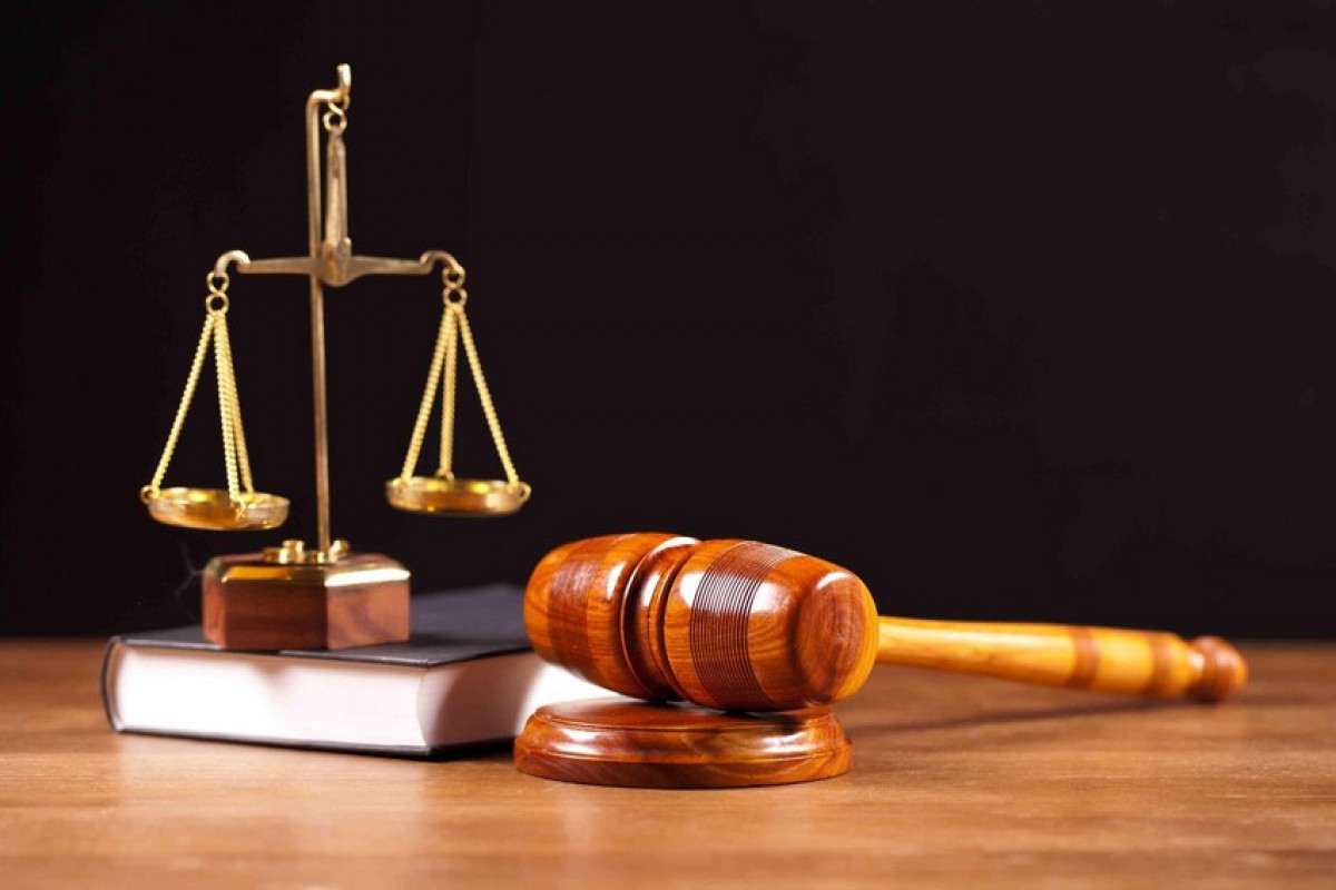 Jurnalistə qarşı dələduzluqla bağlı məhkəmədə qərar elan edilib