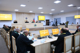 Ermənistan ordusunun hücumları nəticəsində zərər çəkmiş şəxslər məhkəmədə ifadə veriblər