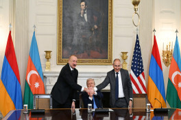Donald Tramp, İlham Əliyev və Nikol Paşinyan arasında üçtərəfli görüş keçirilib - VİDEO  - YENİLƏNİB 