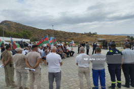 Növbəti köç karvanı Xocalının Xanyurdu kəndinə çatıb, açarlar təqdim edilib - VİDEO  - FOTO  - YENİLƏNİB-1 