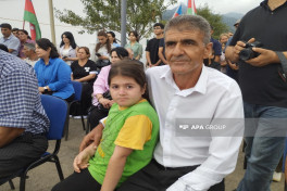 İlk köç karvanı Ağdərənin Kolatağ kəndinə çatıb, açarlar təqdim olunub- FOTO  - YENİLƏNİB-1  - VİDEO 