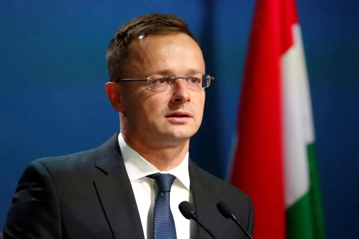 Macarıstanın xarici işlər və xarici iqtisadi əlaqələr naziri Peter Siyarto