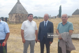 Yazıçı Vidadi Babanlı Qazaxda dəfn olunub - FOTOLENT 