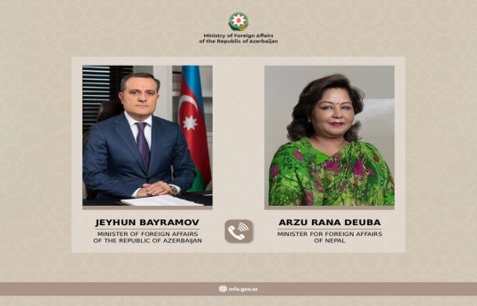 Ceyhun Bayramov Nepalın xarici işlər naziri ilə telefon danışığı aparıb
