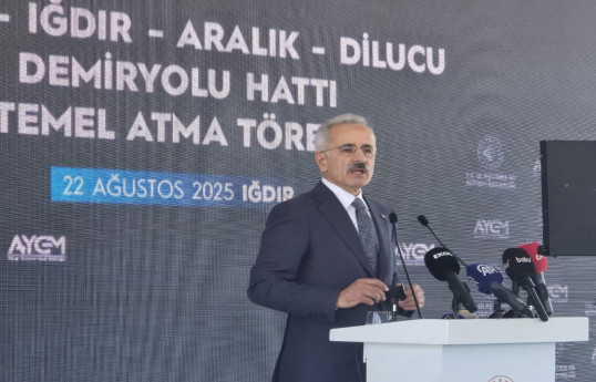Türkiyənin nəqliyyat və infrastruktur naziri Abdulkadir Uraloğlu