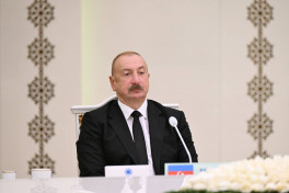 Prezident İlham Əliyevin Türkmənistan Xalq Məsləhətinin sədri ilə geniş tərkibdə görüşü olub - YENİLƏNİB-1 
