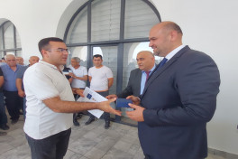 Köç karvanı Ağdamın Xıdırlı kəndinə çatıb, açarlar təqdim edilib- YENİLƏNİB 