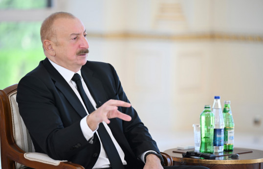 Azərbaycan lideri: İran Prezidenti mənim kimi eyni qanı daşıyır, biz eyni dildə danışırıq