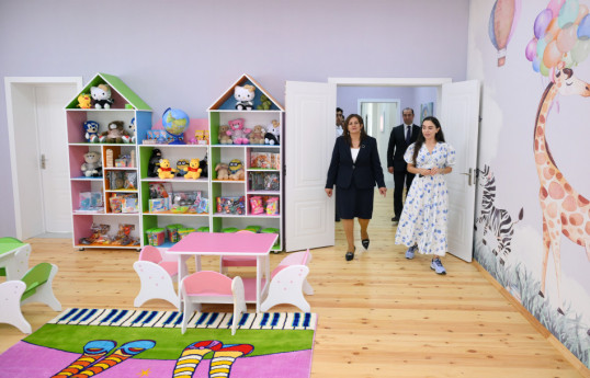 Leyla Əliyeva Şamaxıda inşa olunan körpələr evi-uşaq bağçalarının açılışında iştirak edib