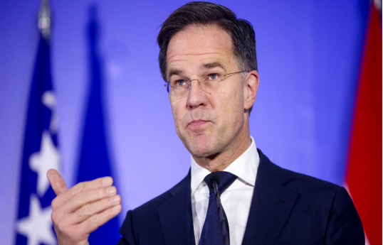 Rutte: Hücumlar göstərir ki, biz Rusiyaya qarşı sadəlövh ola bilmərik