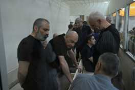 Azərbaycanın vaxtilə işğal altındakı ərazilərinə silah-sursat və canlı qüvvənin Ermənistan tərəfindən gətirildiyi növbəti dəfə təsdiqlənib