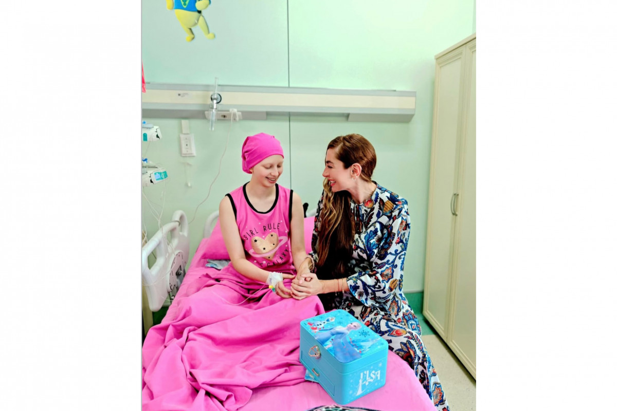 Leyla Əliyeva və Arzu Əliyeva Milli Onkologiya Mərkəzində olublar - FOTO 