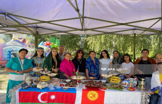 Bişkek yaxınlığında yaşayan yerli azərbaycanlılar Qırğızıstanın Müstəqillik Gününü qeyd ediblər - FOTO 