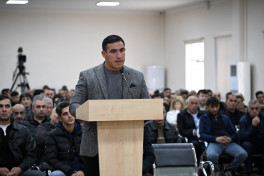 Ruben Vardanyanın məhkəməsində zərərçəkmiş şəxslərin ifadələri dinlənilib - FOTO 