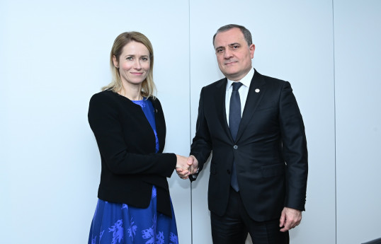 Kaya Kallas, Ceyhun Bayramov
