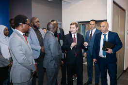 Afrika ölkələri ilə rəqəmsal sahədə əməkdaşlıq müzakirə edilib