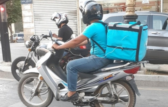 Dəbilqəsiz moped idarə edənlər cərimələnəcək