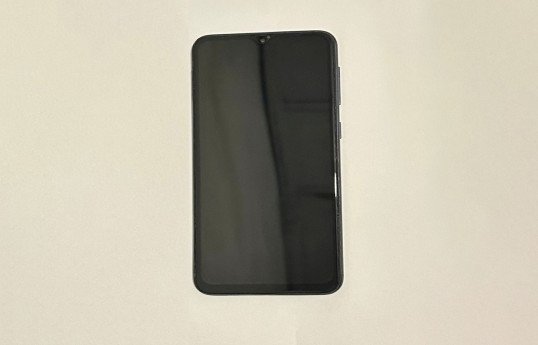 Cəzaçəkmə müəssisəsinə telefon keçirilməsinin qarşısı alınıb