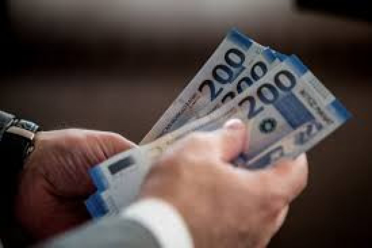 Azərbaycanda orta aylıq əməkhaqqı 9%-dən çox artıb