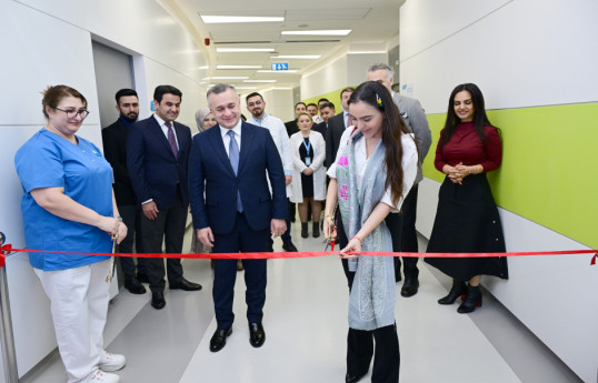 Liv Bona Dea Hospitalında Sümük iliyi transplantasiya mərkəzinin açılışı olub - FOTO 