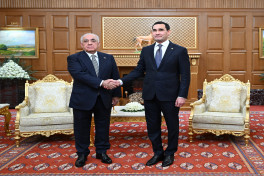 Baş nazir Əli Əsədov, Türkmənistan Prezidenti Sərdar Berdiməhəmmədov