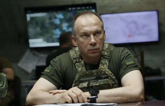 Ukrayna ordusunun Baş komandanı Aleksandr Sırski
