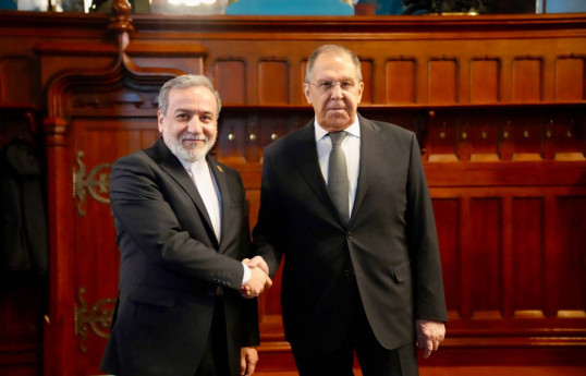 İranın xarici işlər naziri Abbas Əraqçi və Rusiyanın xarici işlər naziri Sergey Lavrov