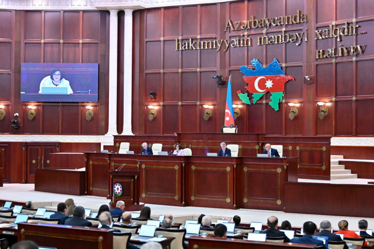 Milli Məclisin növbəti iclası başlayıb