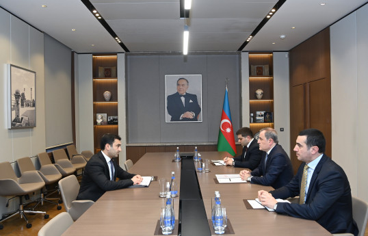 Ceyhun Bayramov Beynəlxalq Mülki Müdafiə Təşkilatının Baş katibi Ərgüc Kələntərli ilə görüşüb