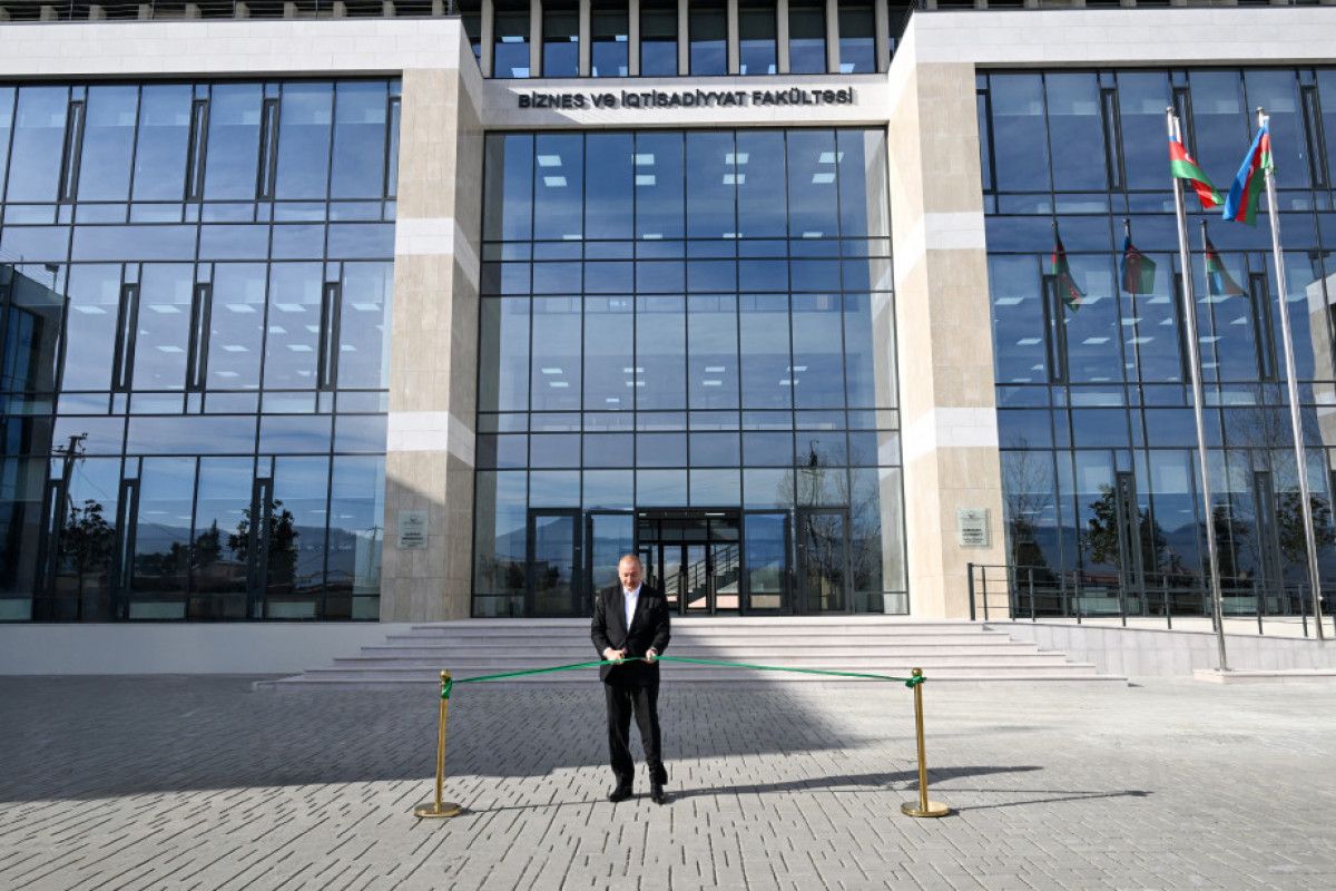 Prezident İlham Əliyev
