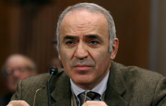 Şahmatçı Qarri Kasparov