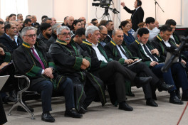 Ermənistan vətəndaşlarının məhkəməsi təqsirləndirilən şəxslərin son söz çıxışları ilə davam etdirilib
