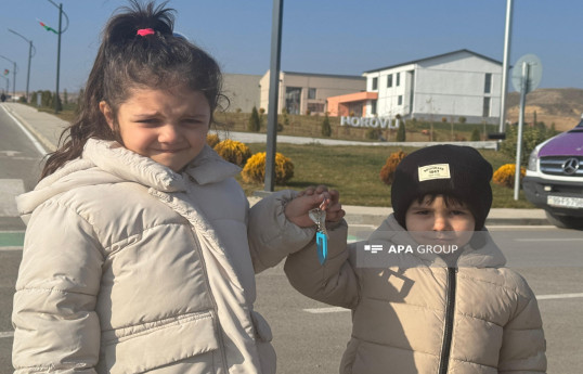 Növbəti köç karvanları Xocavəndin Sos, Cəbrayılın Horovlu kəndlərinə çatıb, açarlar təqdim olunub- FOTO  - YENİLƏNİB-1  - VİDEO 