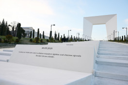 Prezident İlham Əliyev Xankəndi şəhərində Zəfər parkının açılışında iştirak edib - YENİLƏNİB 
