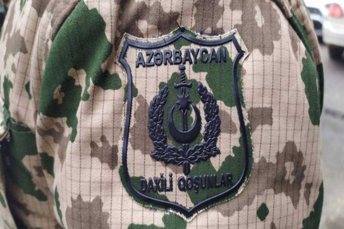 Daxili qoşunlar haqqında qanun qüvvəyə minib