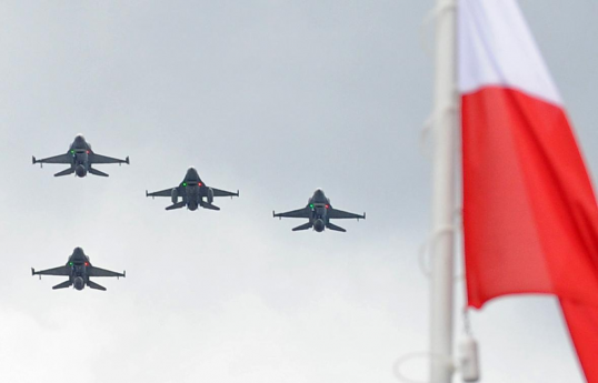 Polşa Baltik dənizi üzərində Rusiya kəşfiyyat təyyarəsini müşayiət edib