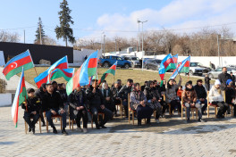 Köç karvanları Xocalının Şuşakənd və Xanyurdu kəndlərinə çatıb, açarlar təqdim olunub - FOTO 