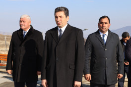 Köç karvanları Xocalının Şuşakənd və Xanyurdu kəndlərinə çatıb, açarlar təqdim olunub - FOTO 
